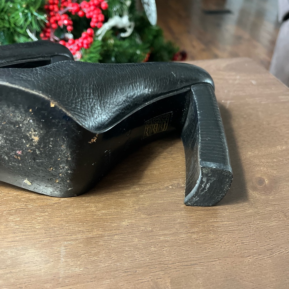 Gucci Black Square Toe Leather Heels 6 1/2 - Picture 5 of 11